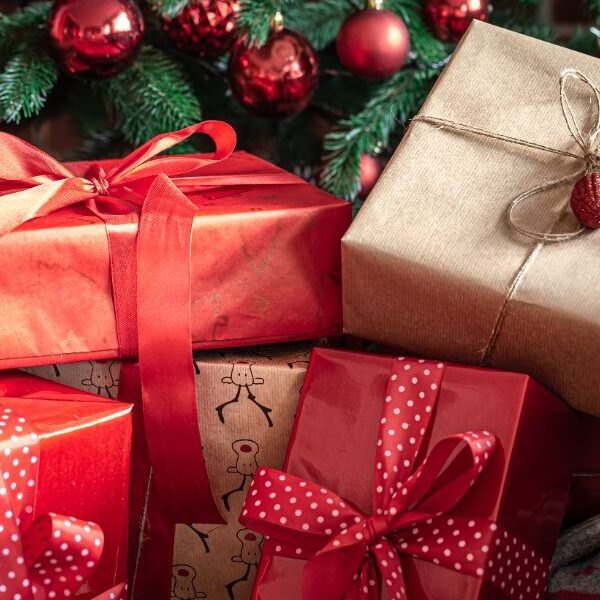 Koľko lásky sa zmestí do krabice od topánok