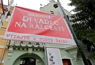 Výlet do Bábkového divadla a Lopeja